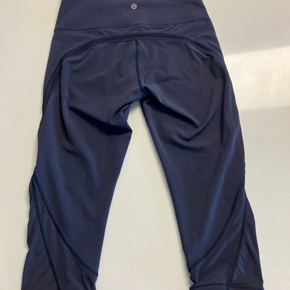 Lululemon Capri Leggings, Navy Blue - Picture 2 of 4
